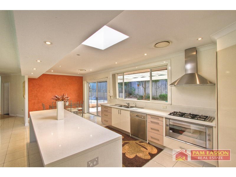 8 Altona Place, North Rocks NSW 2151