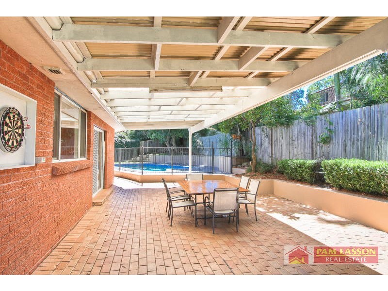 8 Altona Place, North Rocks NSW 2151