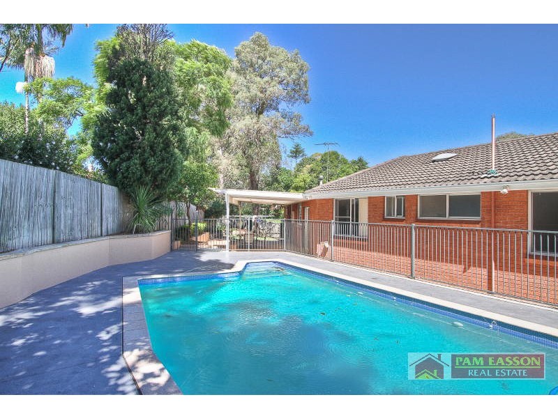 8 Altona Place, North Rocks NSW 2151