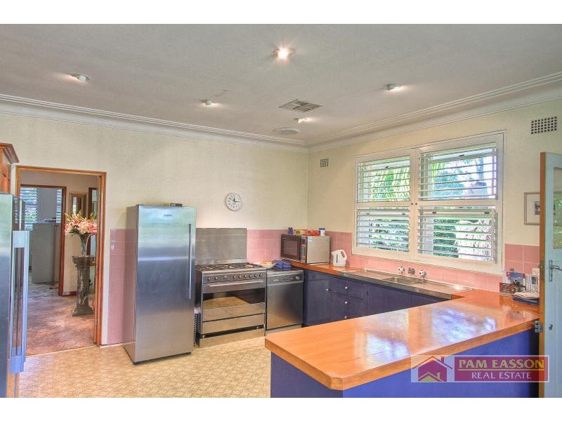 10 Wyoming Ave, Oatlands NSW 2117