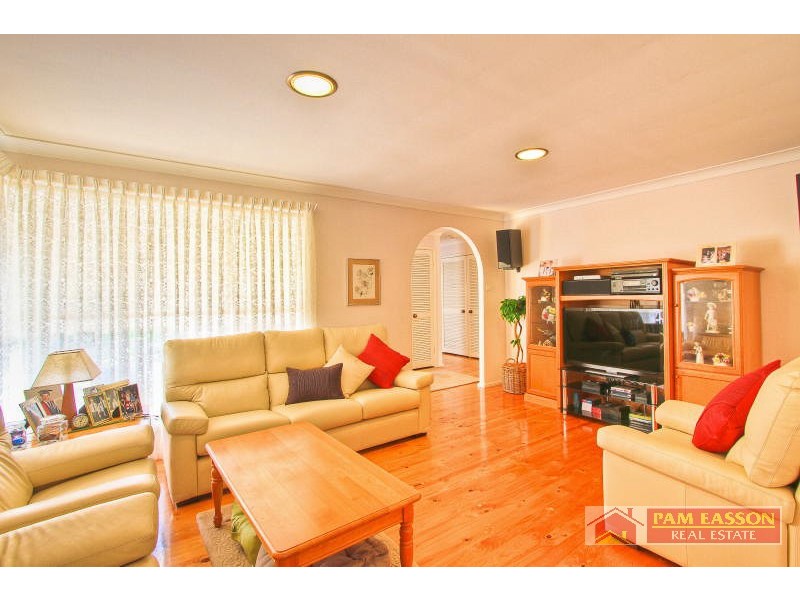 6 Newport Place, Oatlands NSW 2117