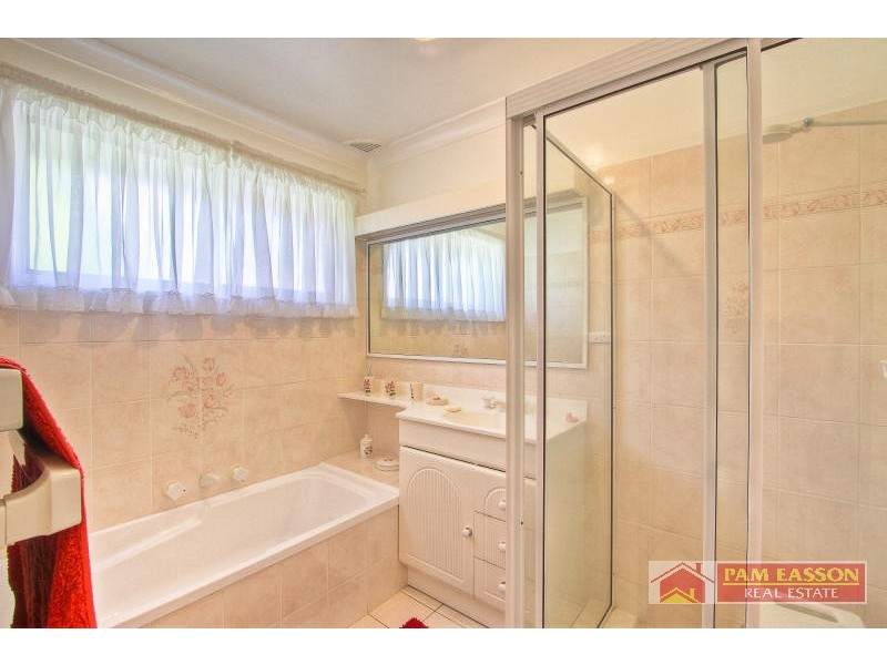 6 Newport Place, Oatlands NSW 2117