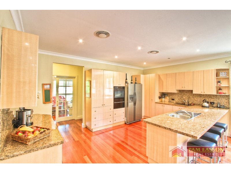 6 Tulong Ave, Oatlands NSW 2117
