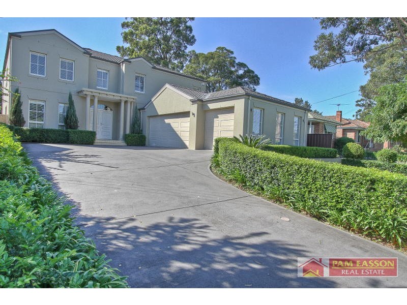 15 Alanas Ave, Oatlands NSW 2117