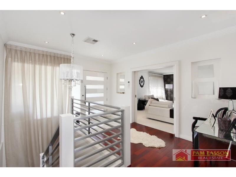 7 Regency Court, Oatlands NSW 2117