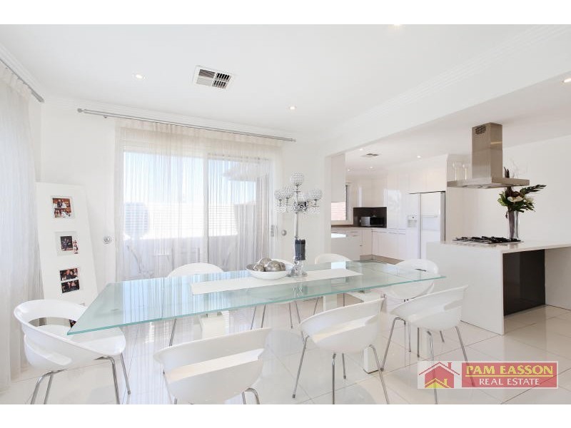 7 Regency Court, Oatlands NSW 2117