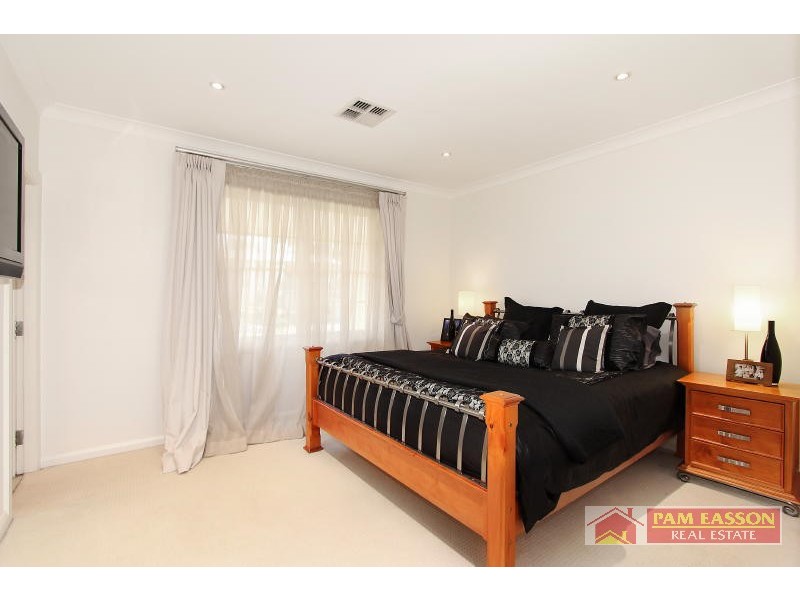 7 Regency Court, Oatlands NSW 2117