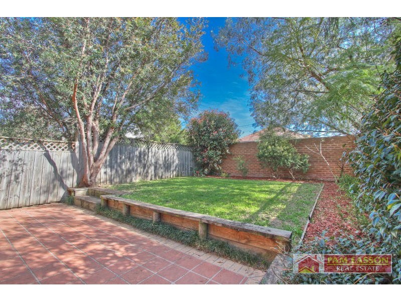 7a Balmoral Road, Northmead NSW 2152