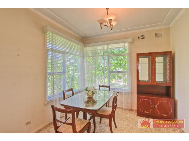 3 Tulong Ave, Oatlands NSW 2117