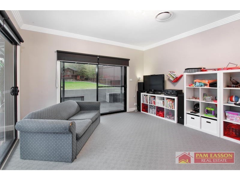 1 Allambie Ave, Northmead NSW 2152