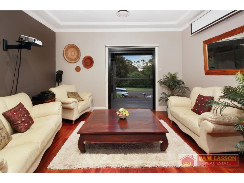 1 Allambie Ave, Northmead NSW 2152