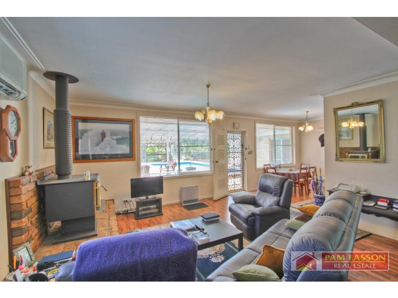 12 Windsor Ave, Carlingford NSW 2118