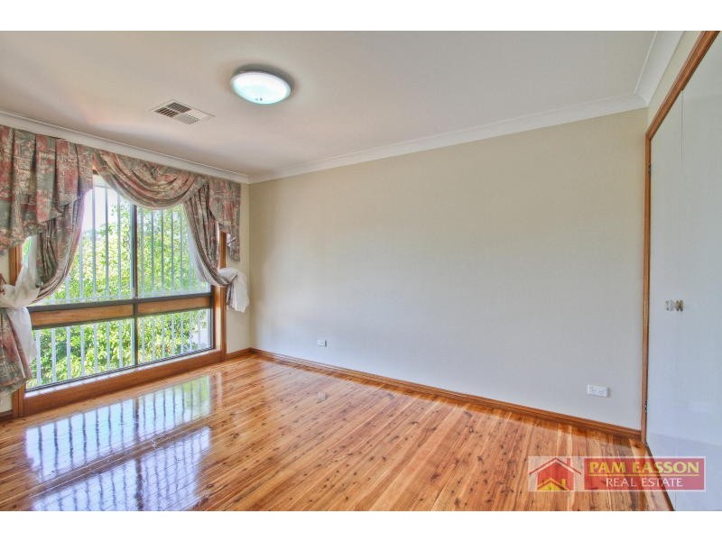 6 Peterson Place, North Rocks NSW 2151