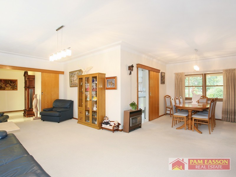 5 Tracey Ave, Carlingford NSW 2118