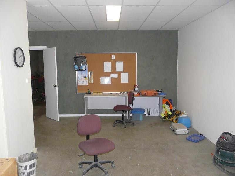 9/11 McIntosh Drive, Mayfield West NSW 2304