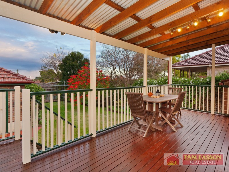 2 Raymond Avenue, Northmead NSW 2152