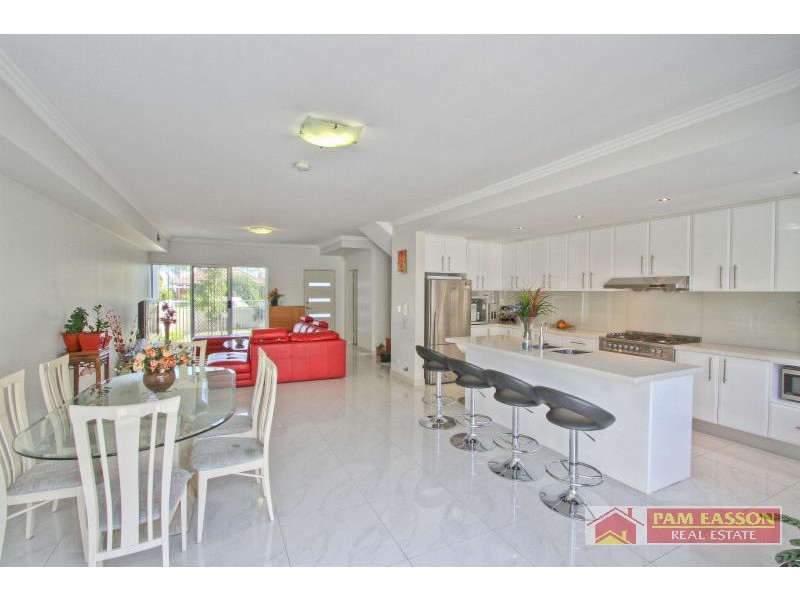 2/26 Bettington Road, Oatlands NSW 2117