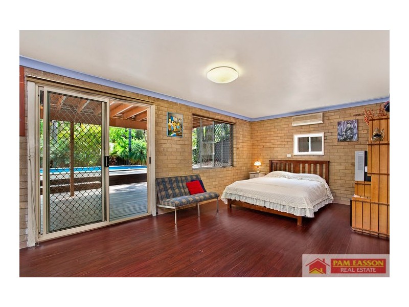 18 Plymouth Ave, North Rocks NSW 2151