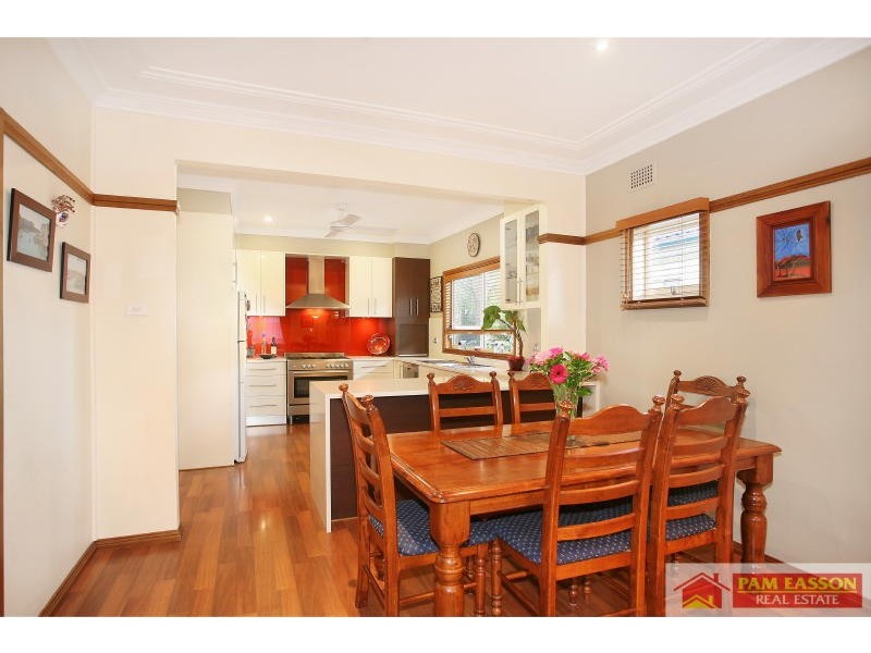 54 Glenn Ave, Northmead NSW 2152