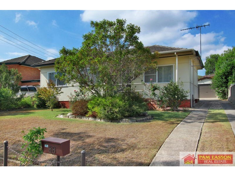 88 Bulli Road, Old Toongabbie NSW 2146