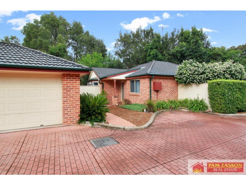 2/11 Brooker Avenue, Oatlands NSW 2117