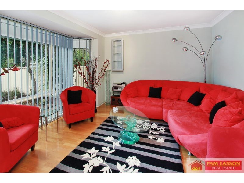 2/11 Brooker Avenue, Oatlands NSW 2117