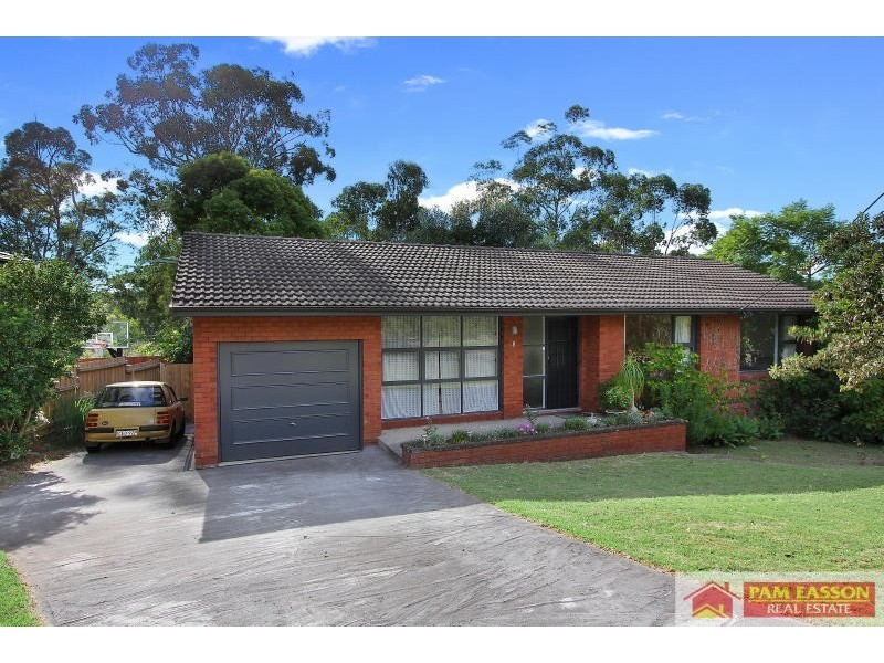 8 Tulong Ave, Oatlands NSW 2117