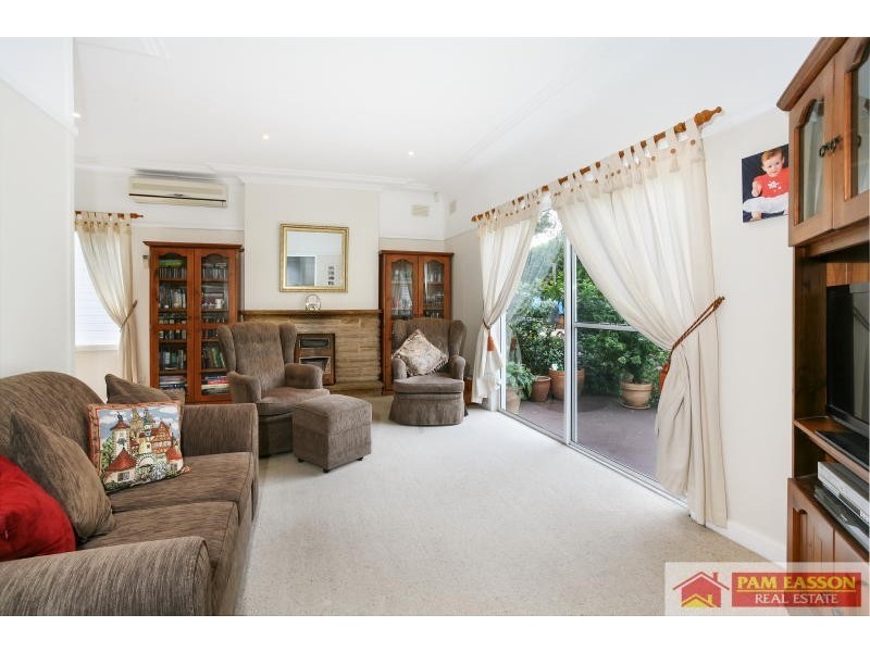 69 Rippon Ave, Dundas NSW 2117