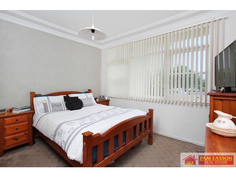 18 Edwin Street, Oatlands NSW 2117