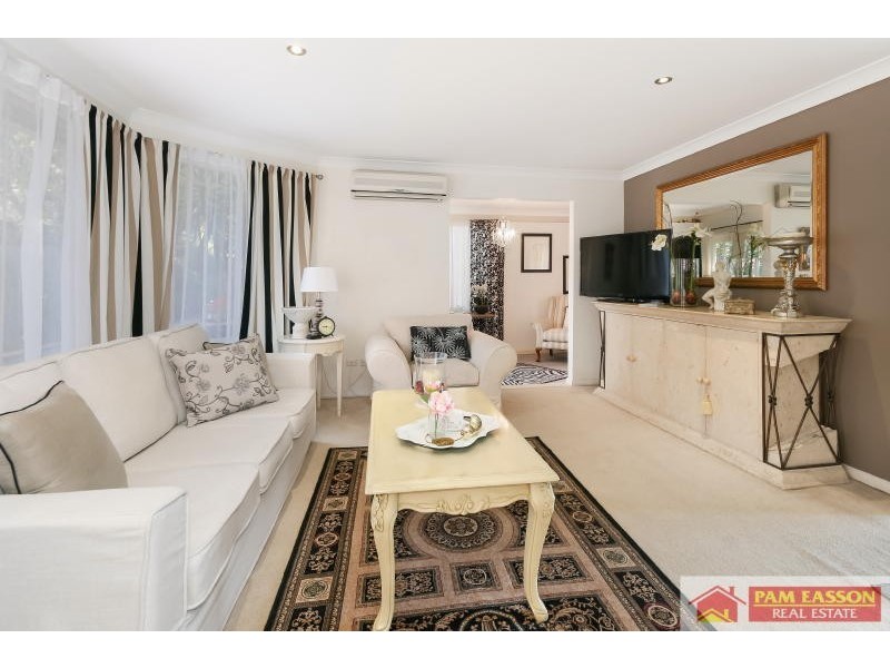 17a Belmore Street East, Oatlands NSW 2117