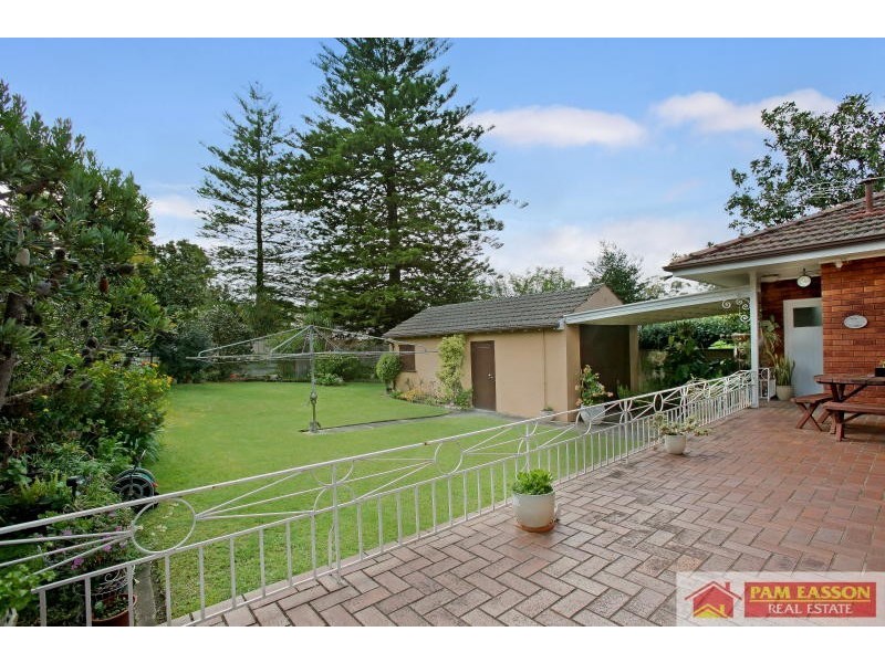 13 Gollan Ave, Oatlands NSW 2117