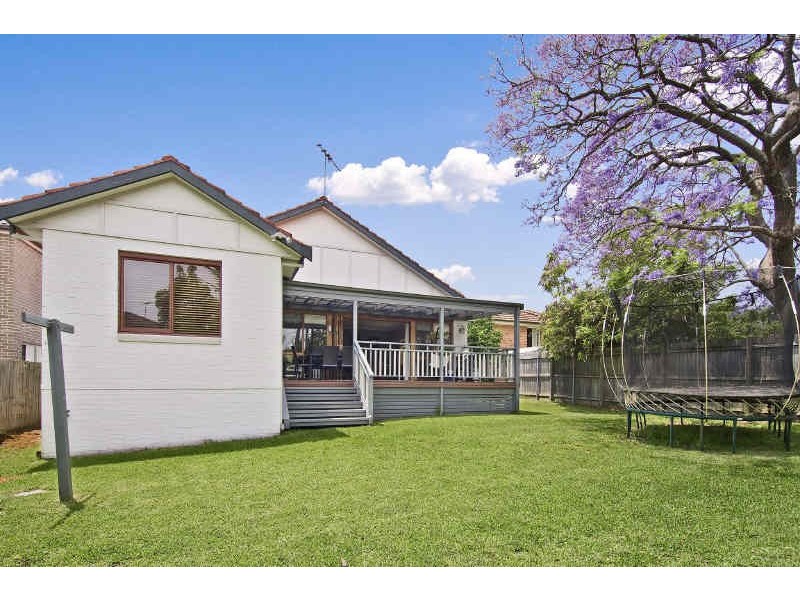 14 Phillip Street, Oatlands NSW 2117