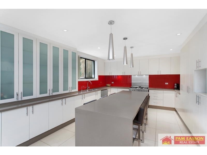 3 Stringer Place, Oatlands NSW 2117