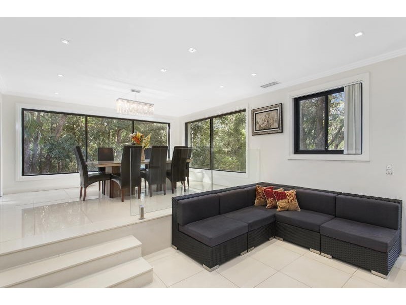 3 Stringer Place, Oatlands NSW 2117