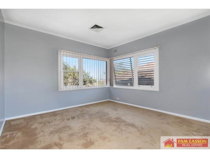 7 Oatlands Crescent, Oatlands NSW 2117