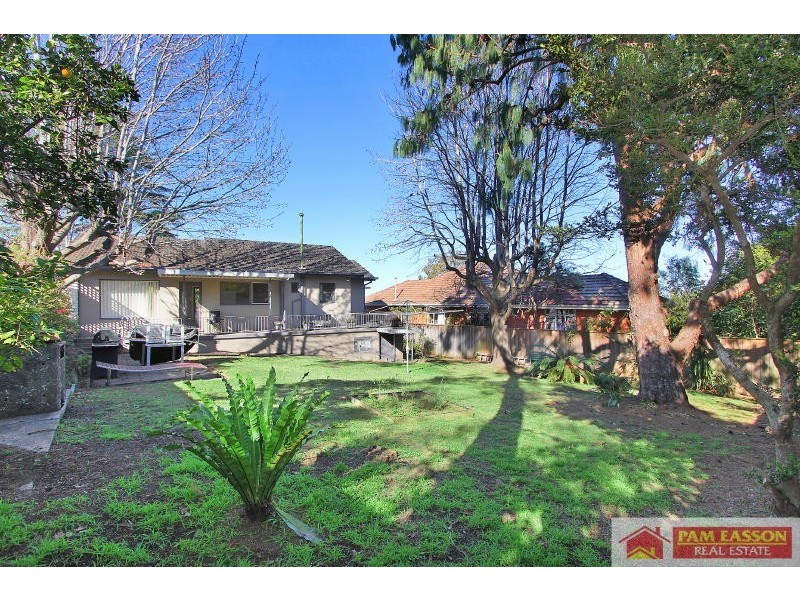 7 Oatlands Crescent, Oatlands NSW 2117