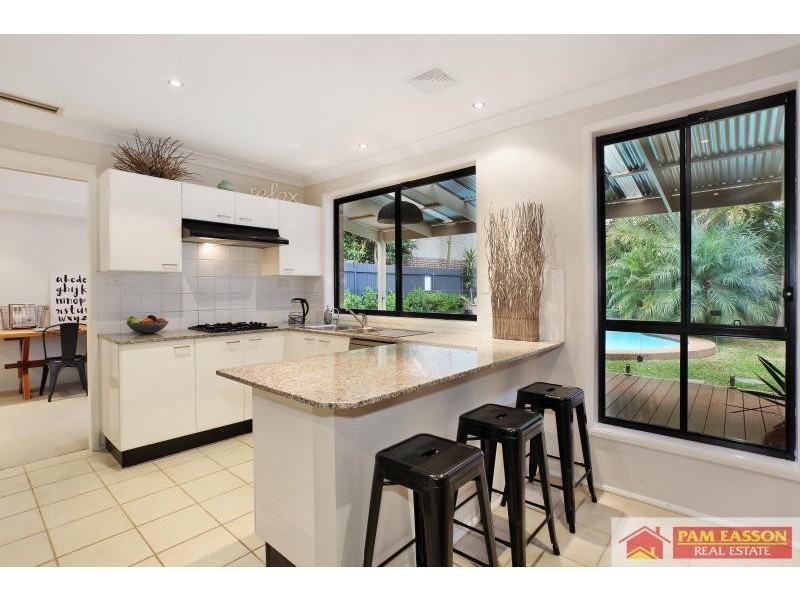 11 Greens Ave, Oatlands NSW 2117