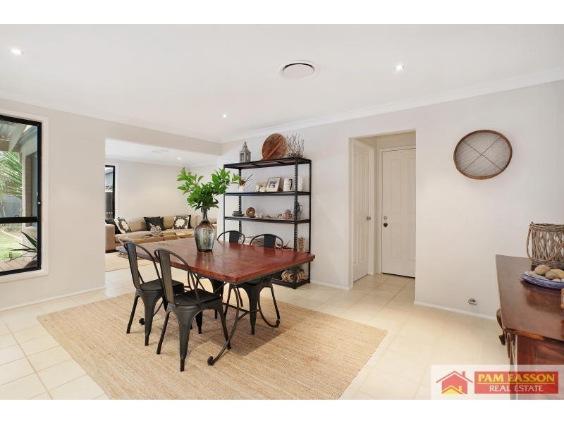 11 Greens Ave, Oatlands NSW 2117