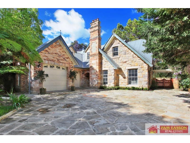 12a Whitehaven Road, Northmead NSW 2152