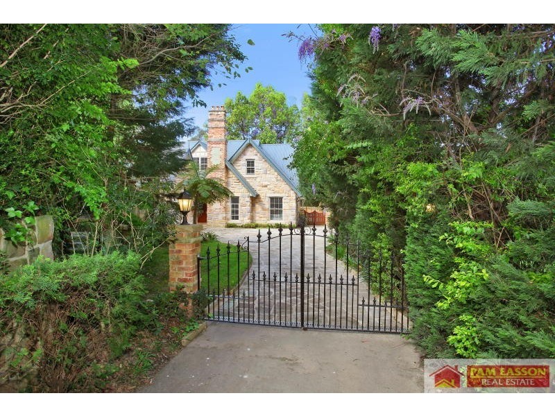 12a Whitehaven Road, Northmead NSW 2152