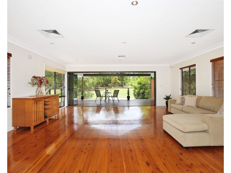 21 Woodbury Street, North Rocks NSW 2151