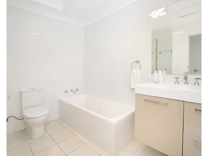 21 Woodbury Street, North Rocks NSW 2151