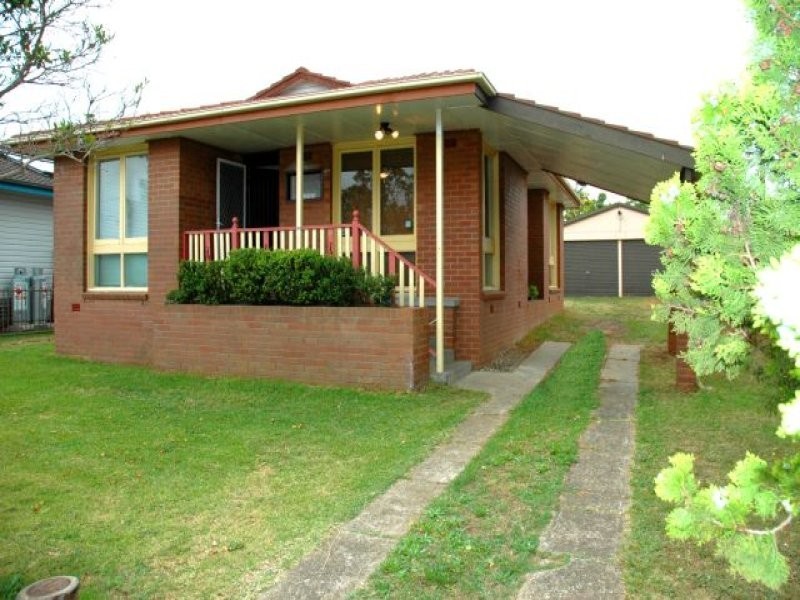 72 Lawson Avenue, Woodberry NSW 2322