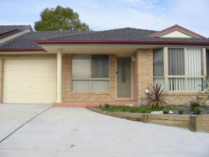 4/12 Park Street, East Maitland NSW 2323