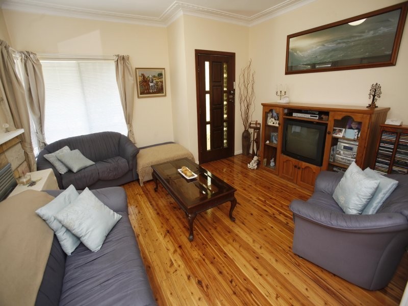 3 Kenneth Street, East Maitland NSW 2323