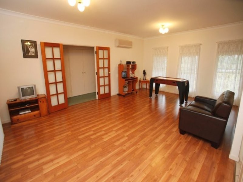 6 Woodlands Drive, Thornton NSW 2322