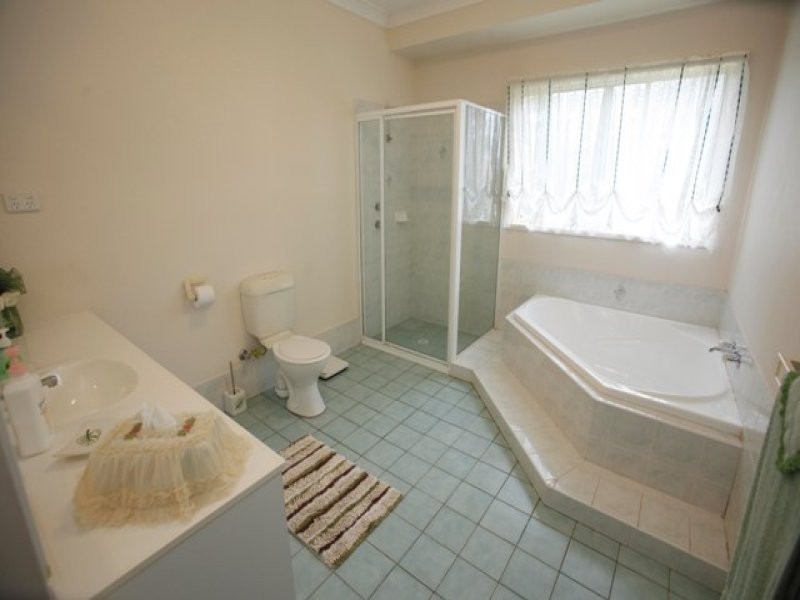 6 Woodlands Drive, Thornton NSW 2322