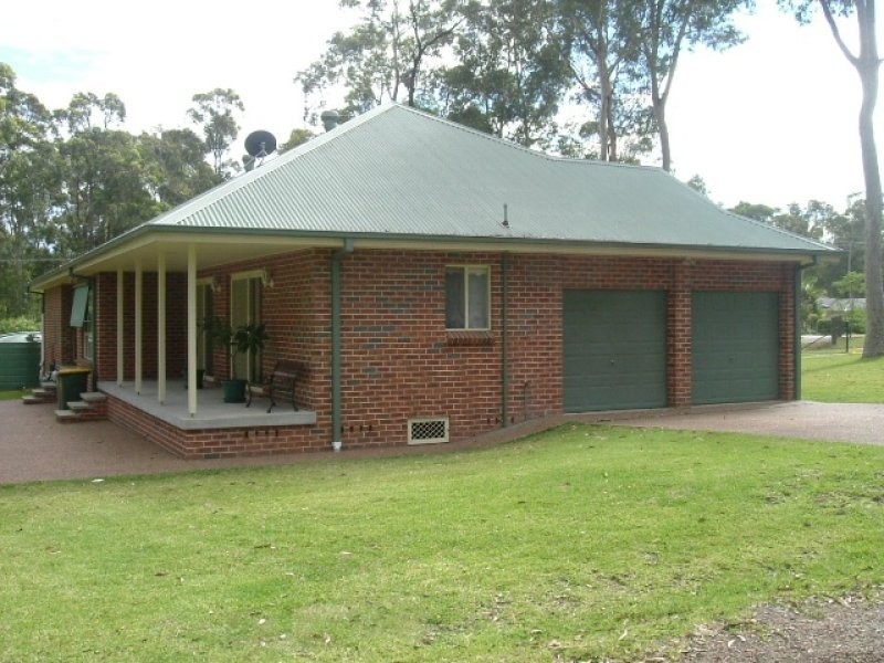 6 Woodlands Drive, Thornton NSW 2322