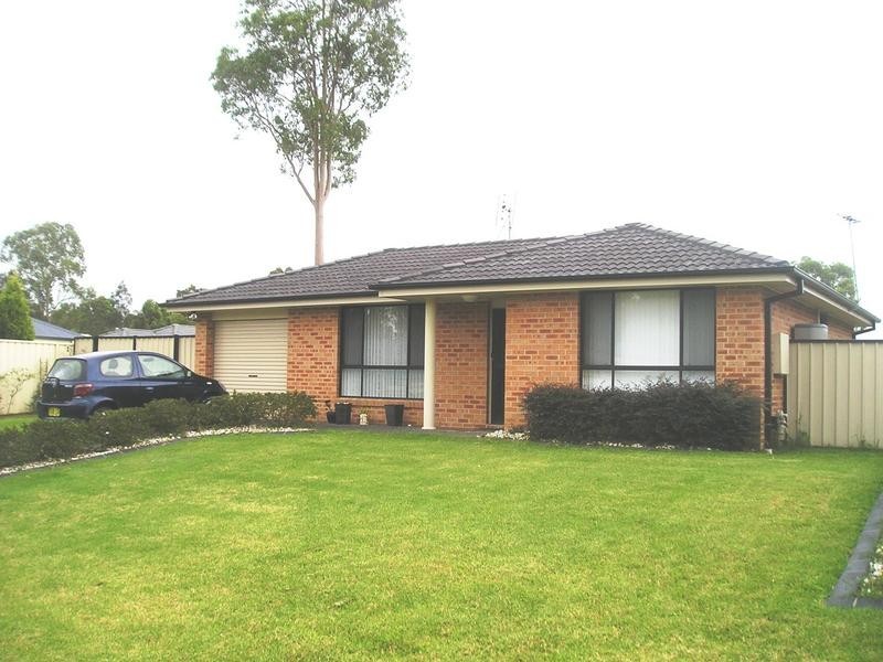 19 Drysdale Crescent, Metford NSW 2323