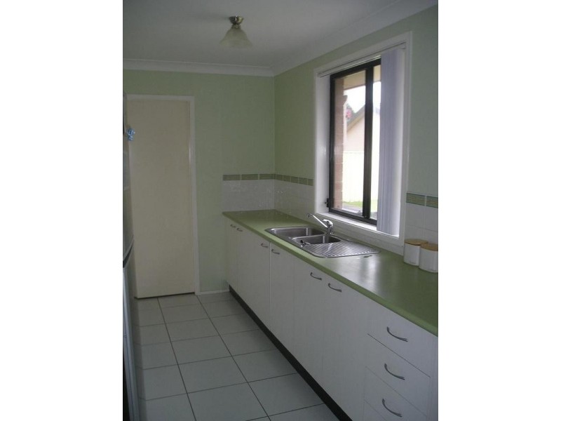 19 Drysdale Crescent, Metford NSW 2323